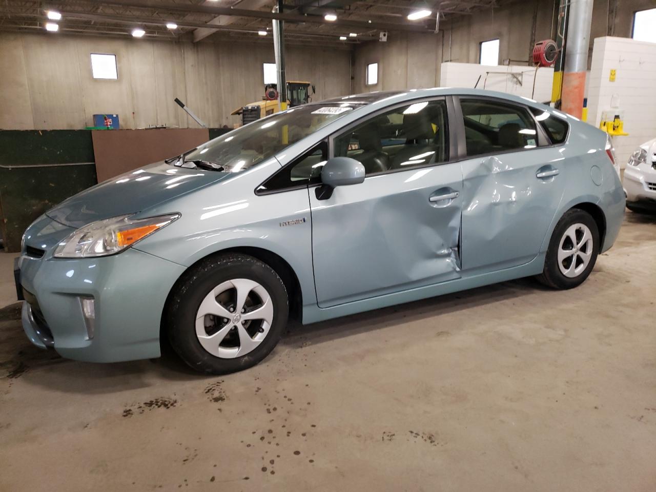 2013 Toyota Prius - Image 1