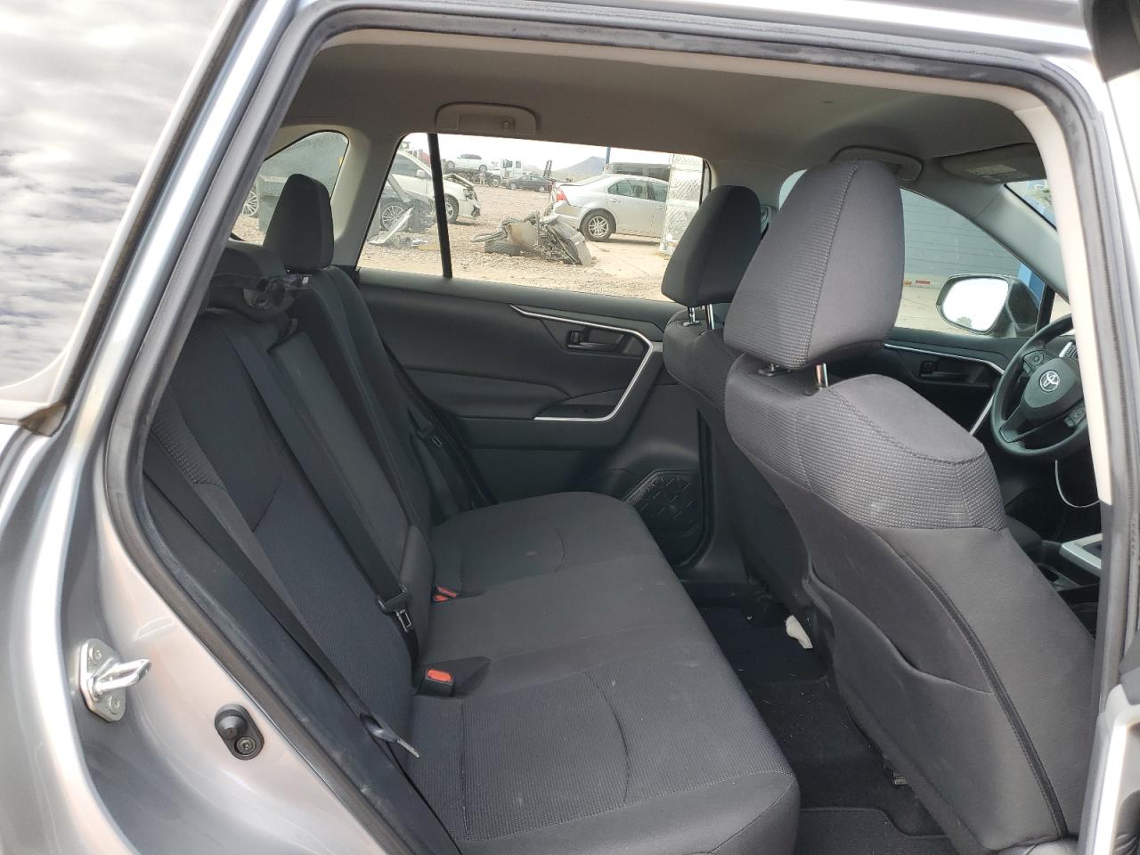 2021 Toyota RAV 4 - Image 10