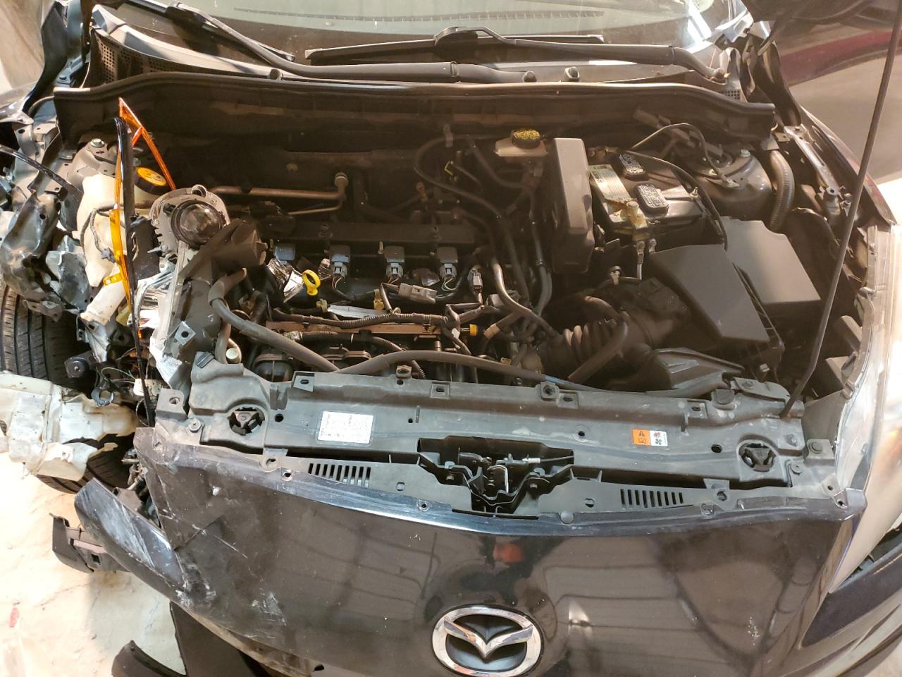 2011 Mazda 3 - Image 12