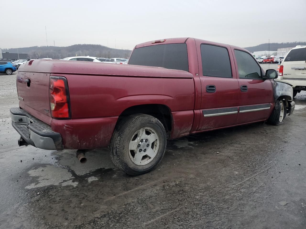 2006 Chevrolet Silverado - Image 3