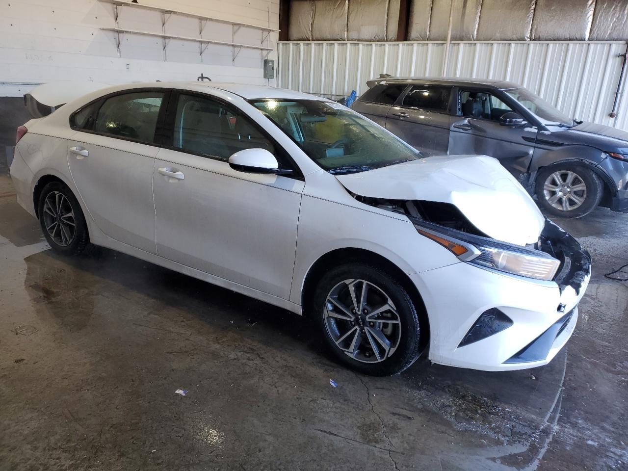 2023 Kia Forte - Image 4