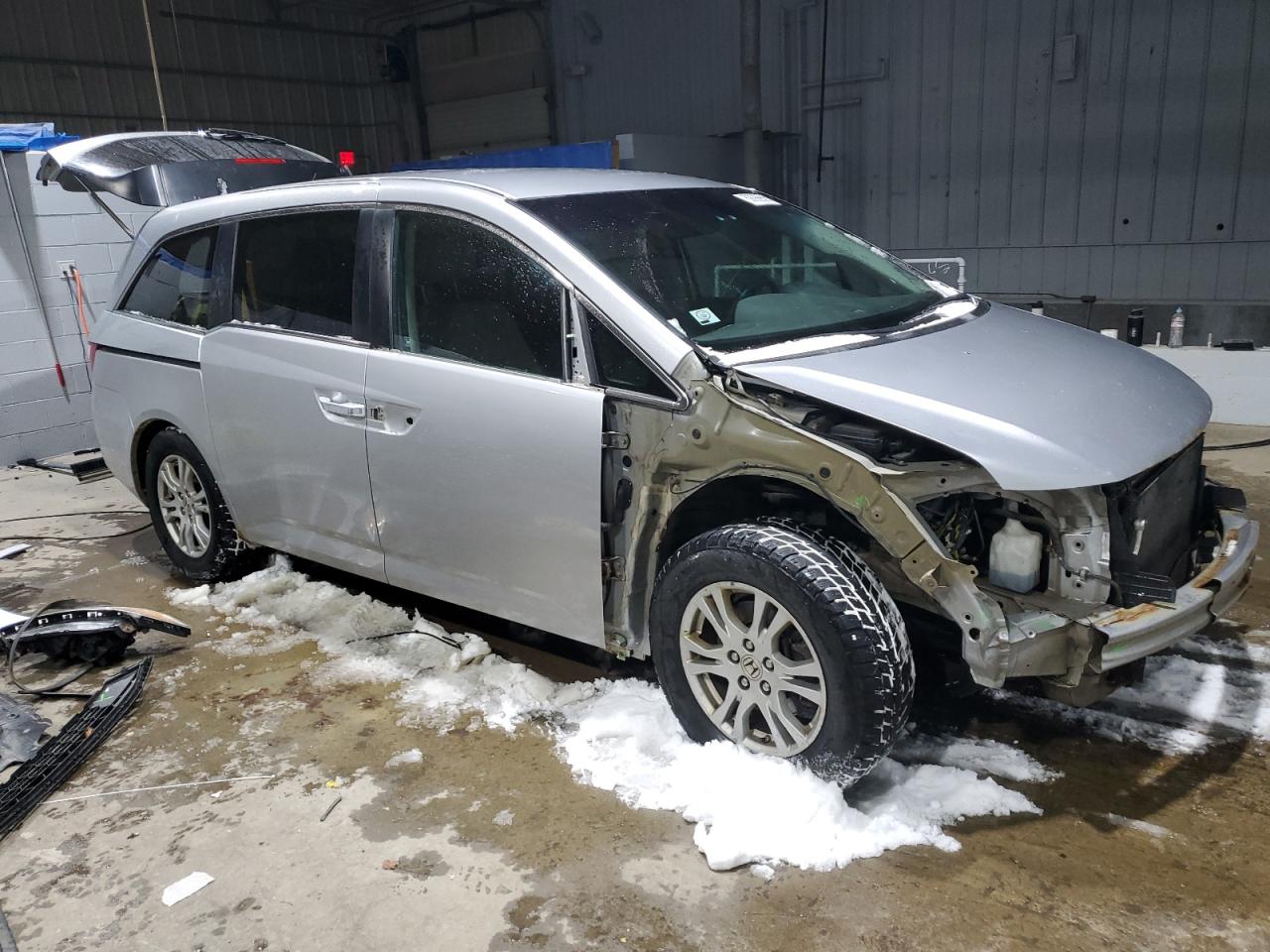 2011 Honda Odyssey - Image 4