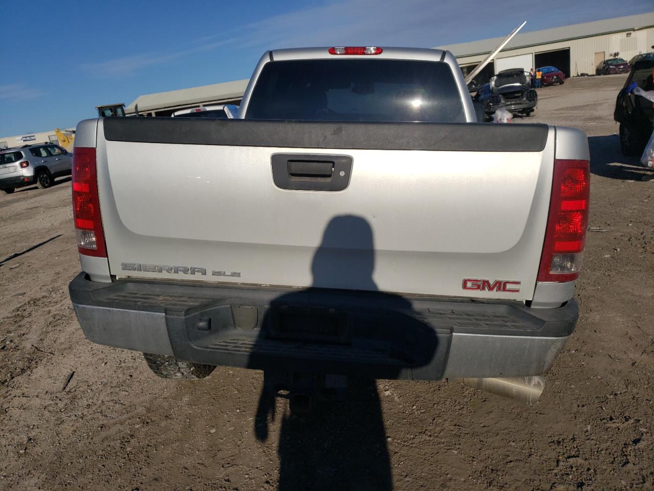 2011 GMC Sierra - Image 6