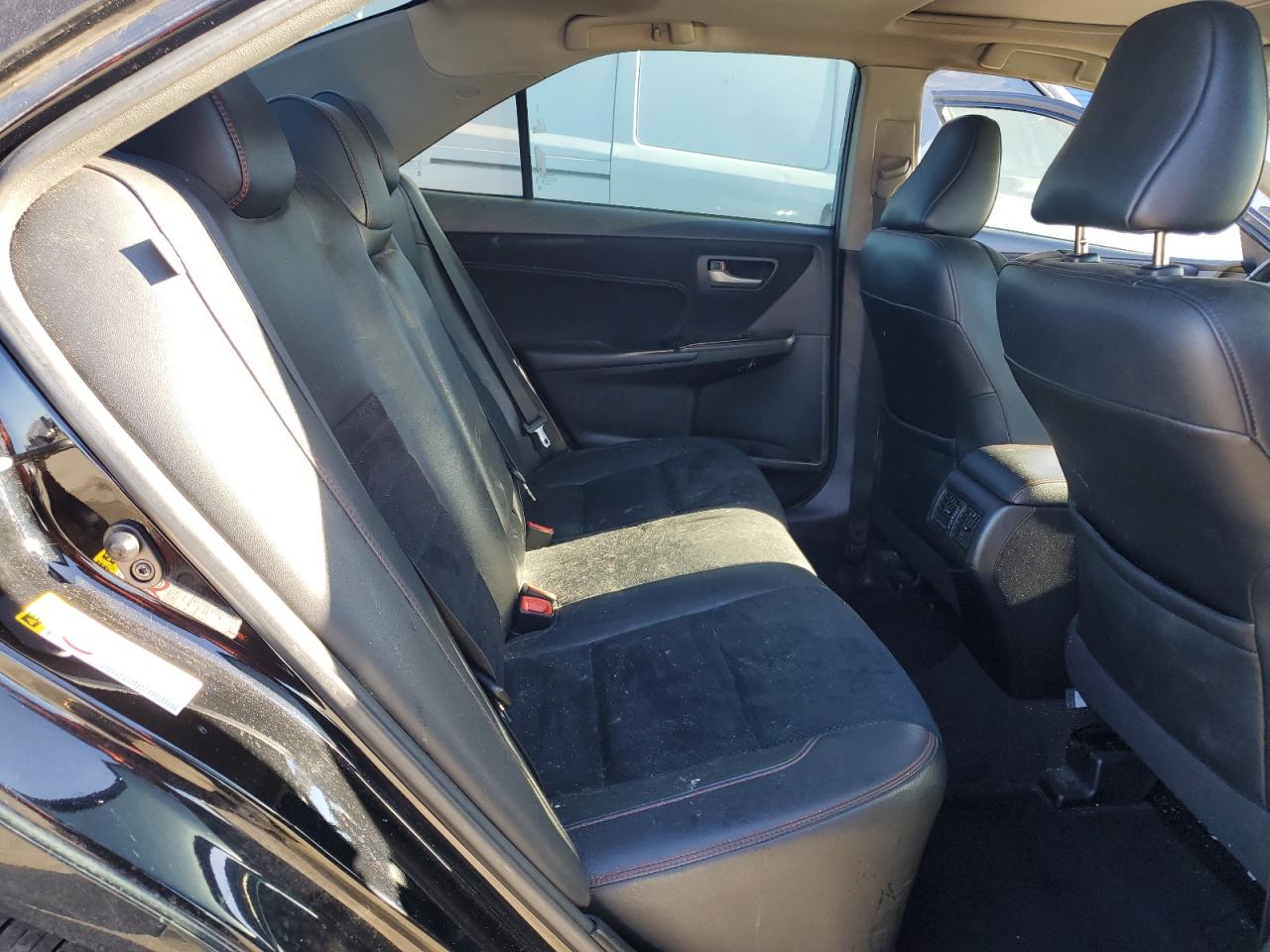 2017 Toyota Camry - Image 10