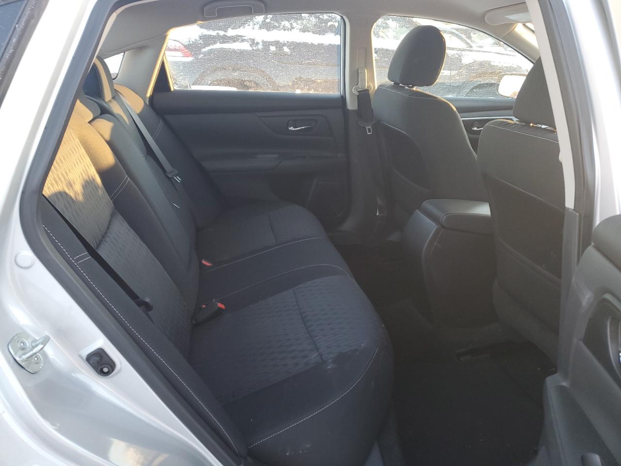 2018 Nissan Altima - Image 10