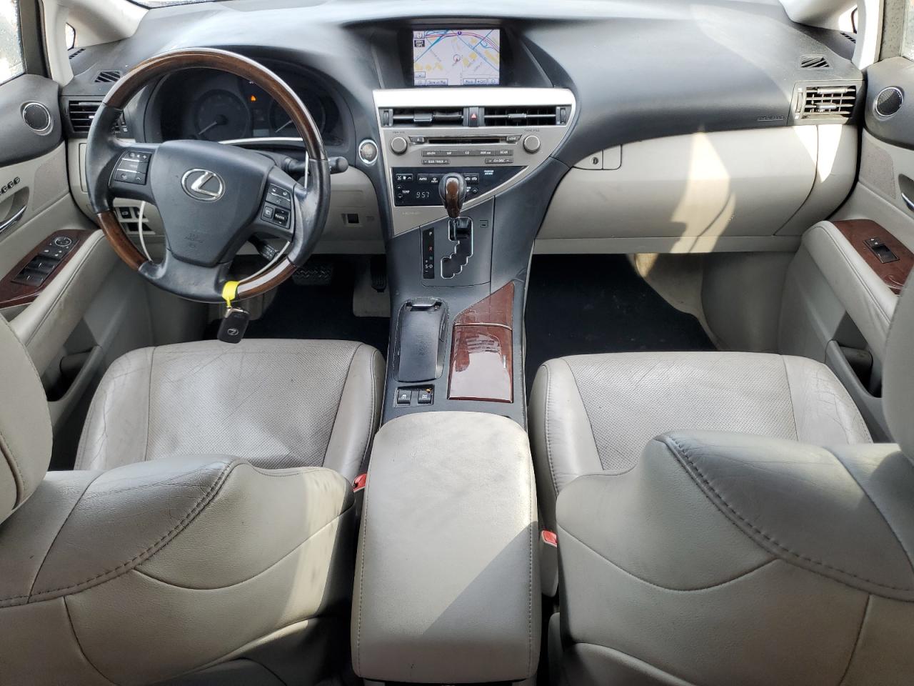 2011 Lexus RX - Image 8