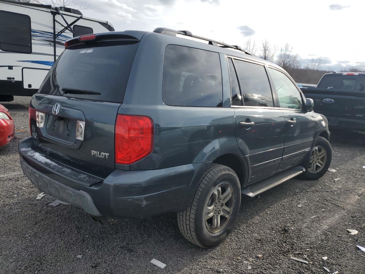 2004 Honda Pilot - Image 3