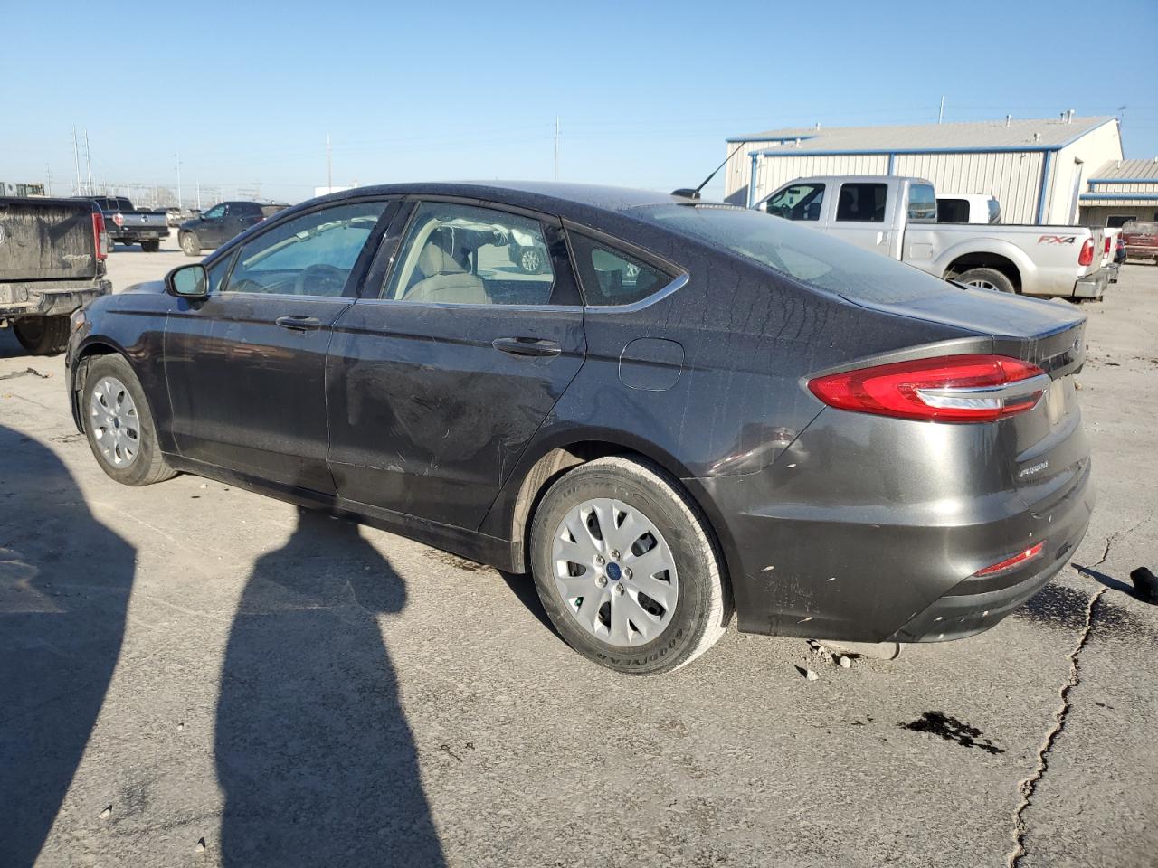 2019 Ford Fusion - Image 2