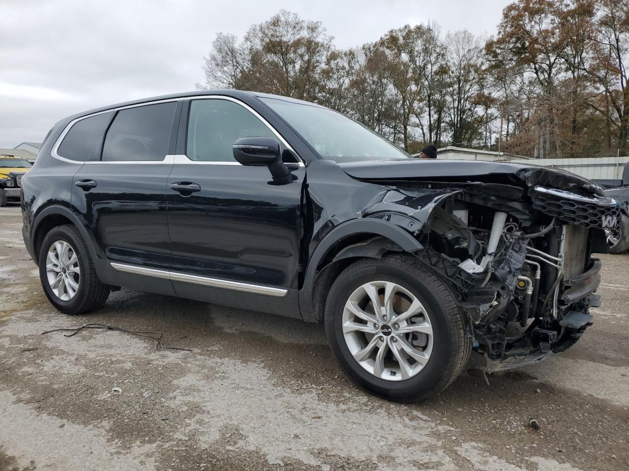 2022 Kia Telluride - Image 4