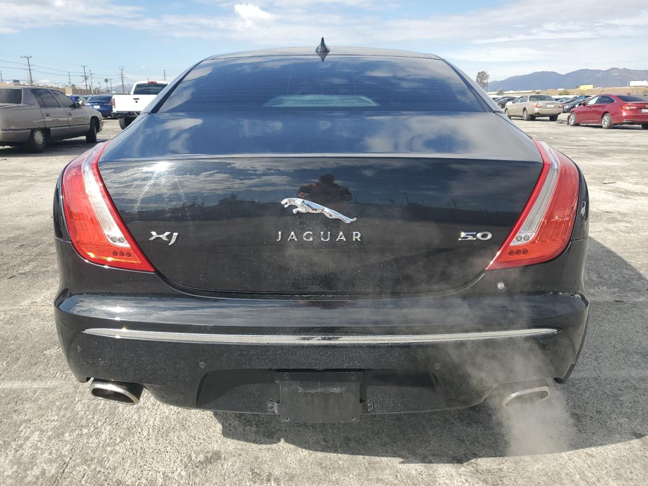 2013 Jaguar XJ - Image 6