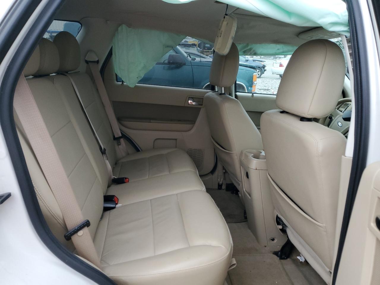 2012 Ford Escape - Image 11