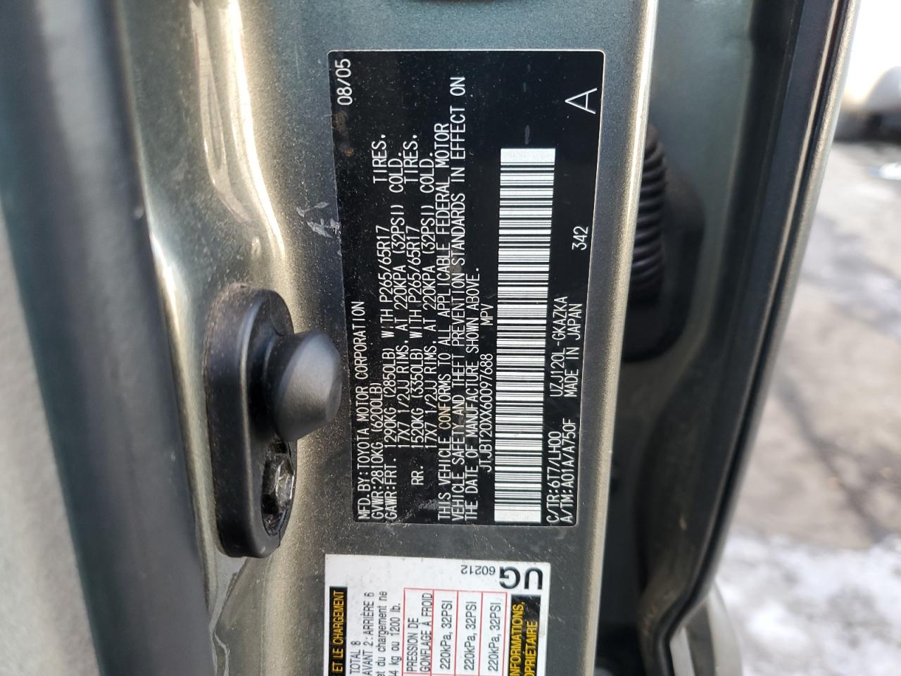 2006 Lexus GX - Image 12