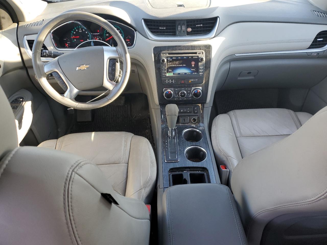 2016 Chevrolet Traverse - Image 8