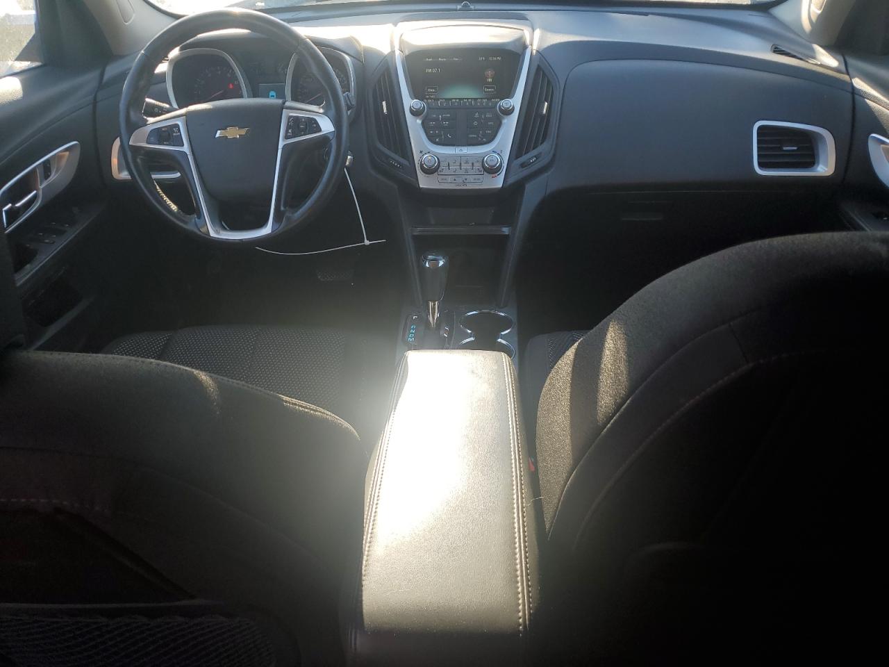 2017 Chevrolet Equinox - Image 8