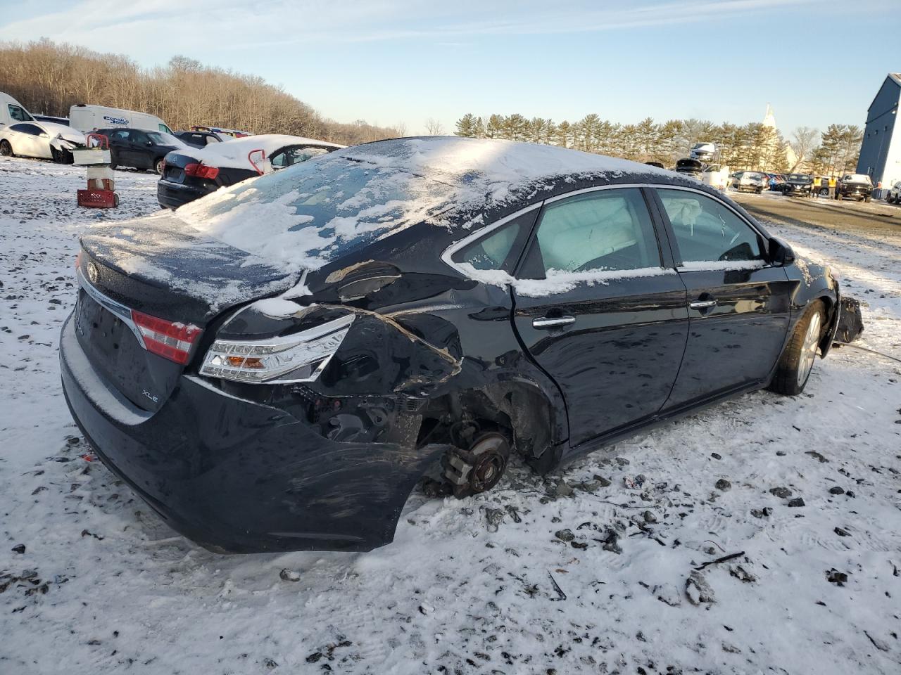 2013 Toyota Avalon - Image 3