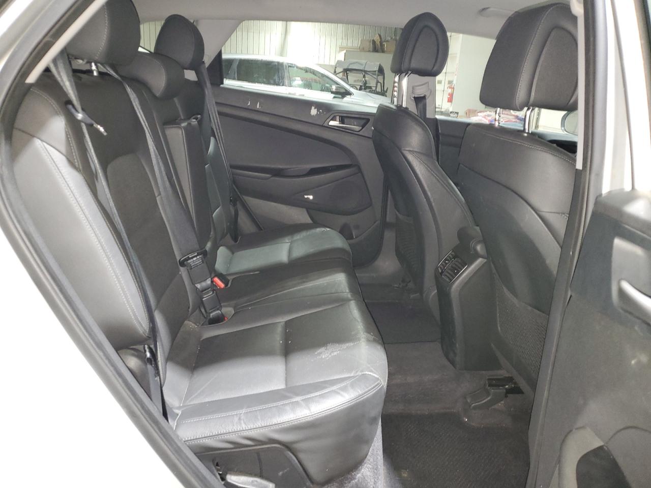 2018 Hyundai Tucson - Image 11