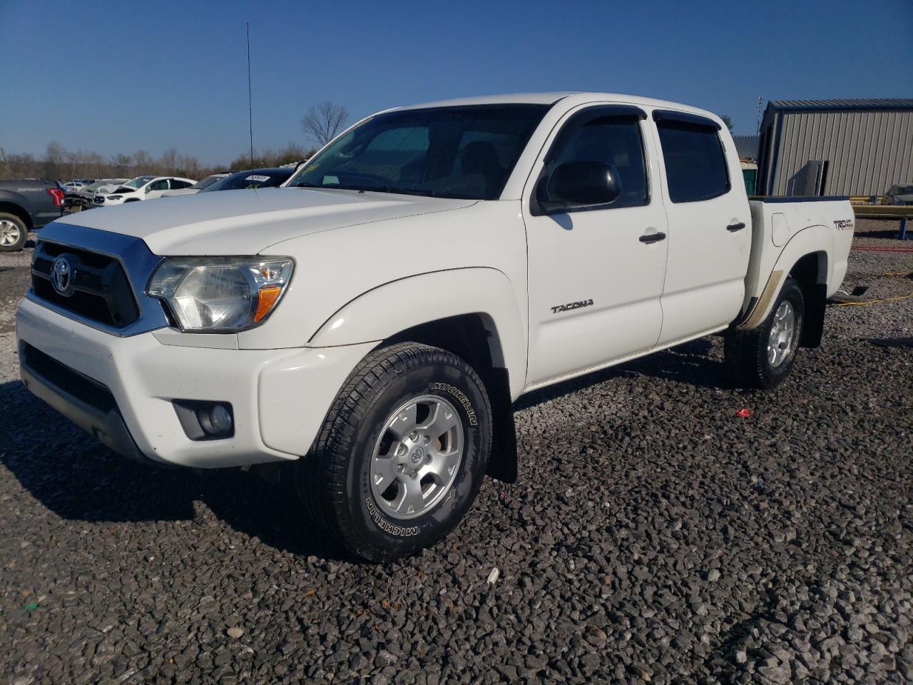 VIN 5TFLU4EN2DX070996 2013 TOYOTA TACOMA no.1