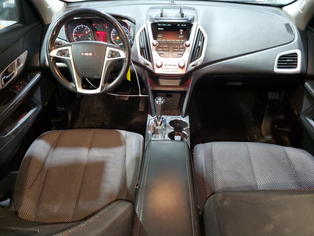 2017 GMC Terrain - Image 8