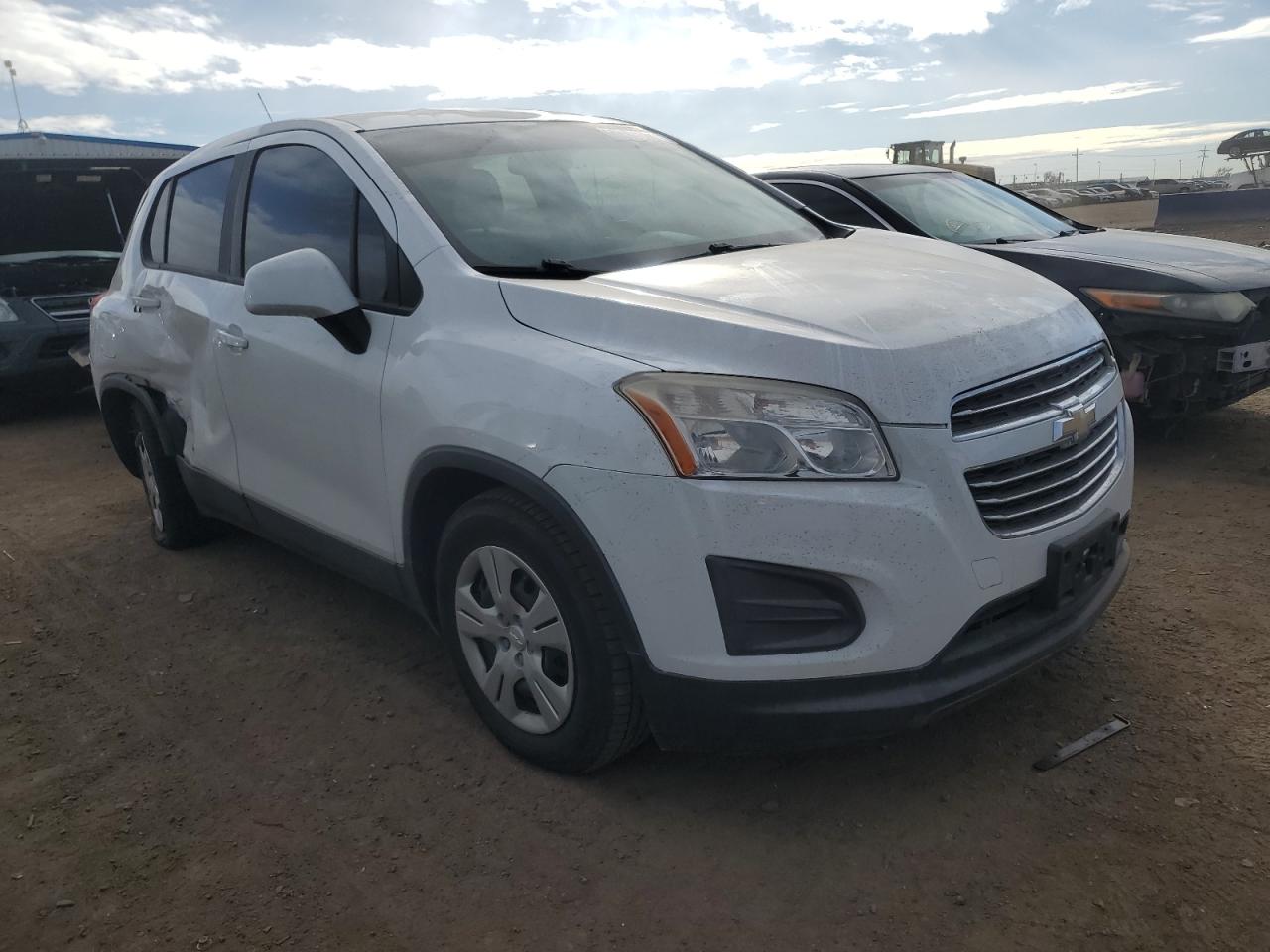 VIN KL7CJKSBXGB590059 2016 CHEVROLET TRAX no.4