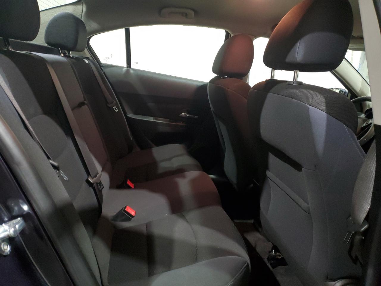 2016 Chevrolet Cruze - Image 11