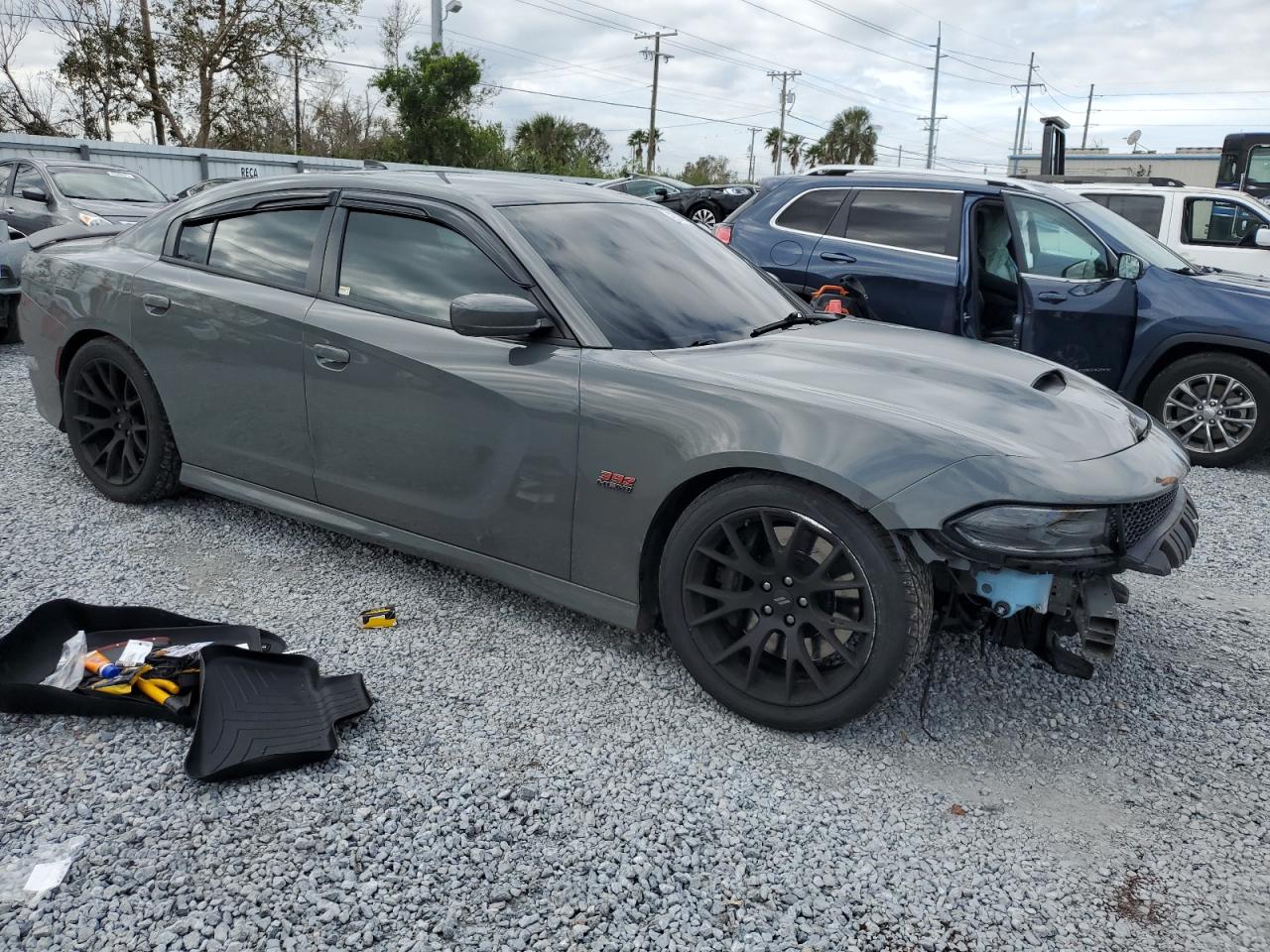 2018 Dodge Charger - Image 4