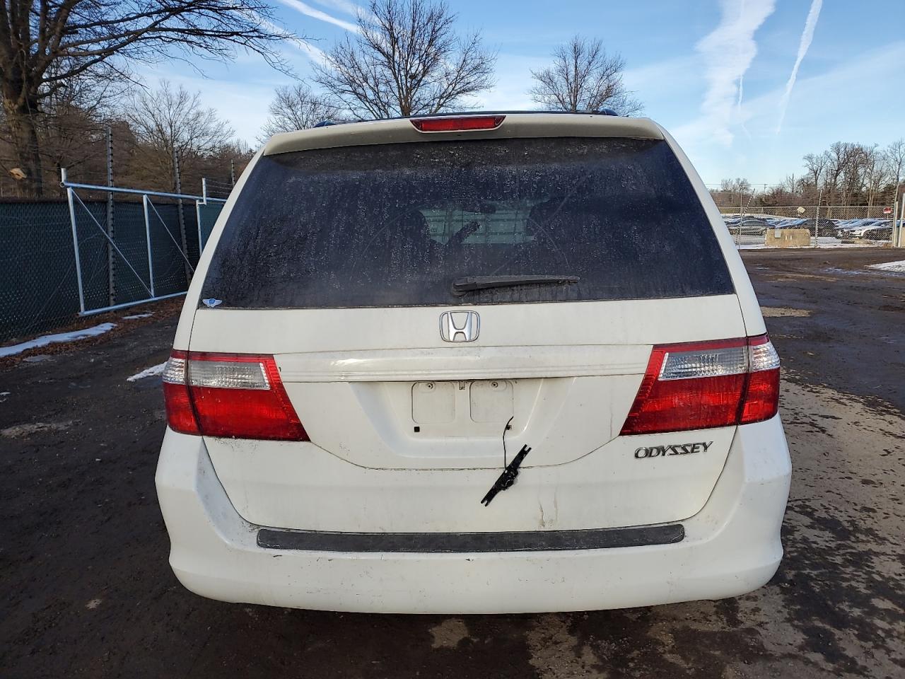 2005 Honda Odyssey - Image 6