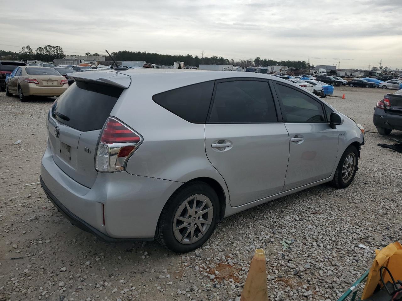 2015 Toyota Prius - Image 3