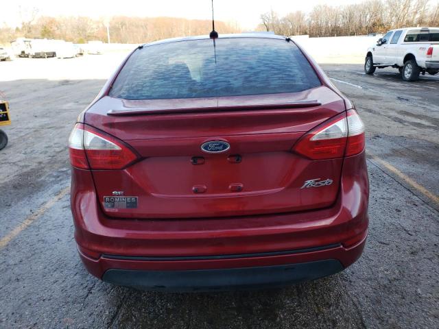  FORD FIESTA 2014 Червоний