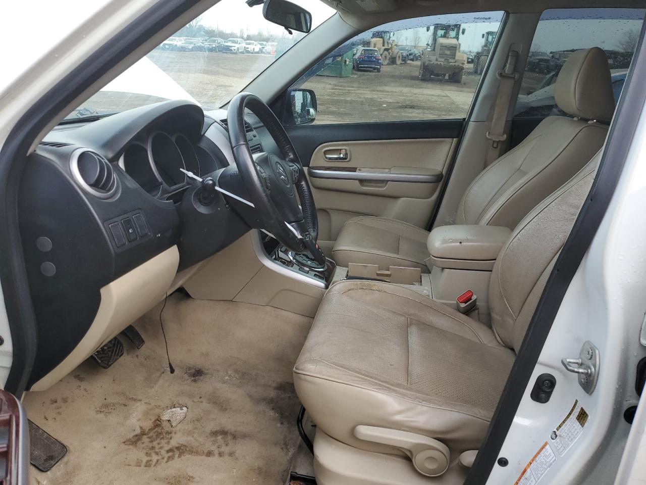 2013 Suzuki Grand Vitara - Image 7