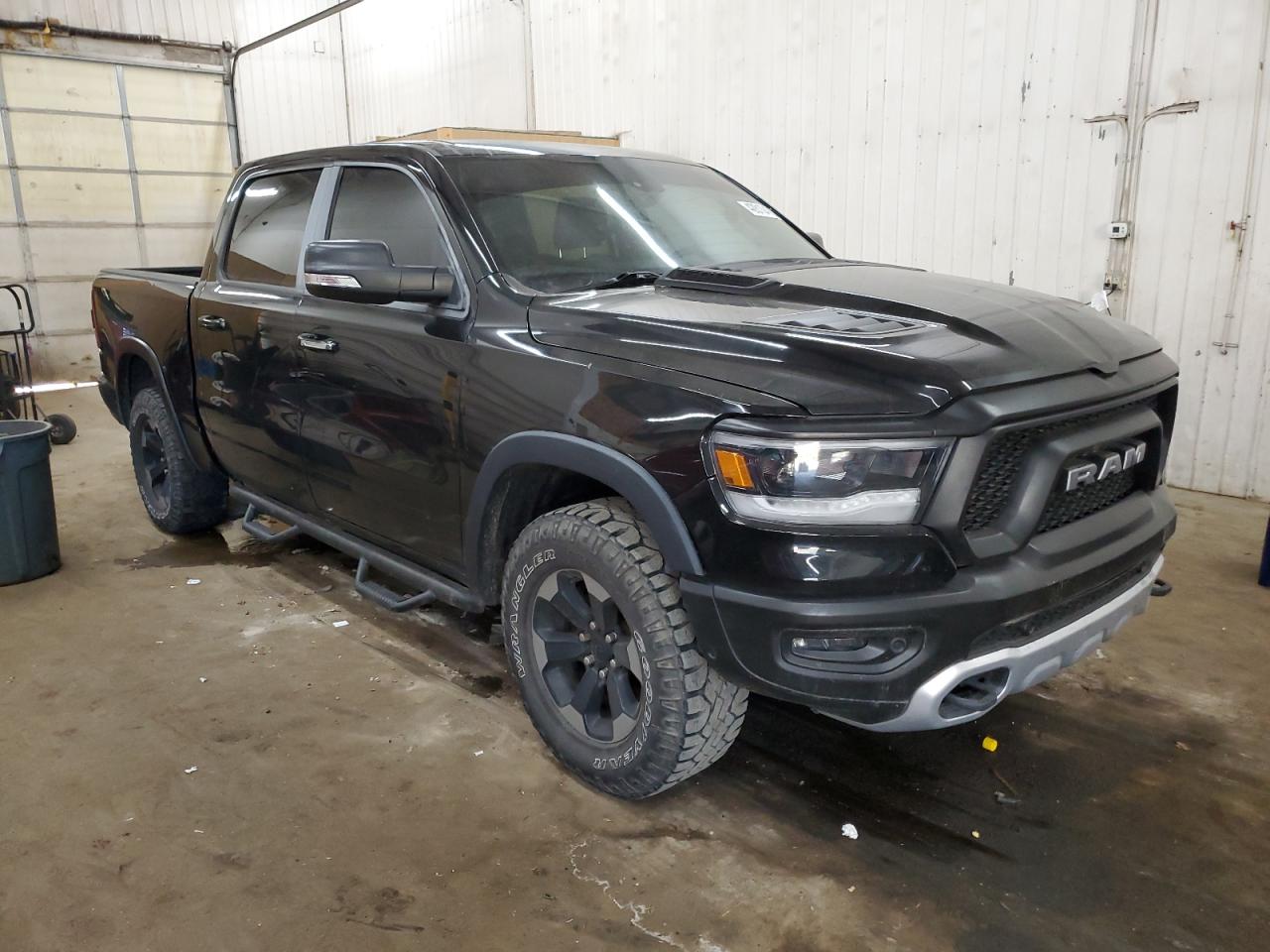 2019 RAM 1500 - Image 4