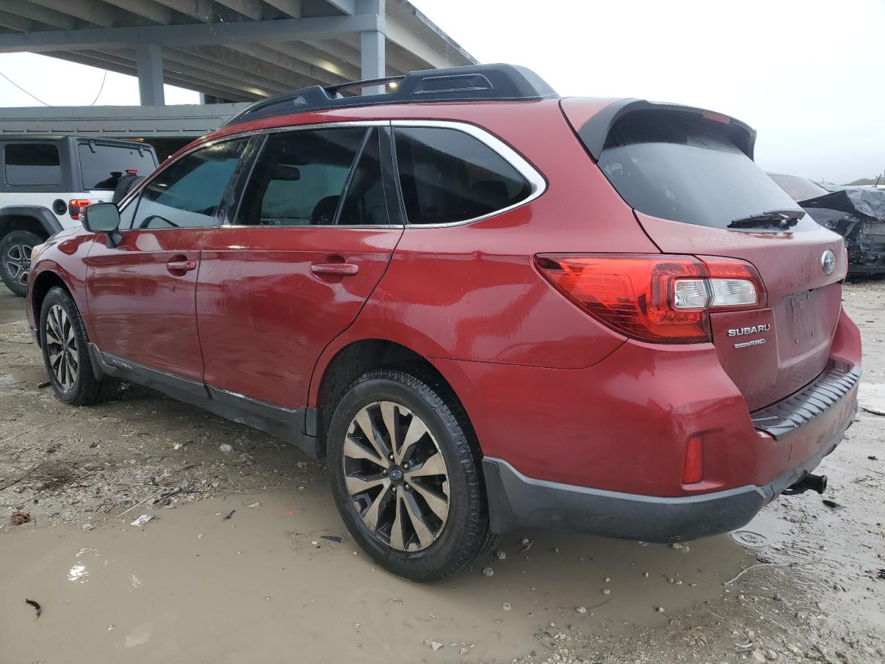 2015 Subaru Outback - Image 2