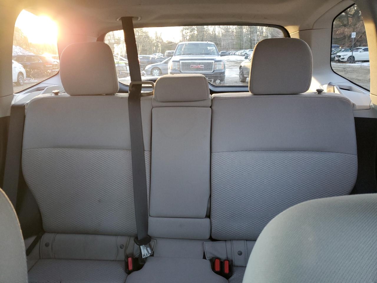 2014 Subaru Forester - Image 10