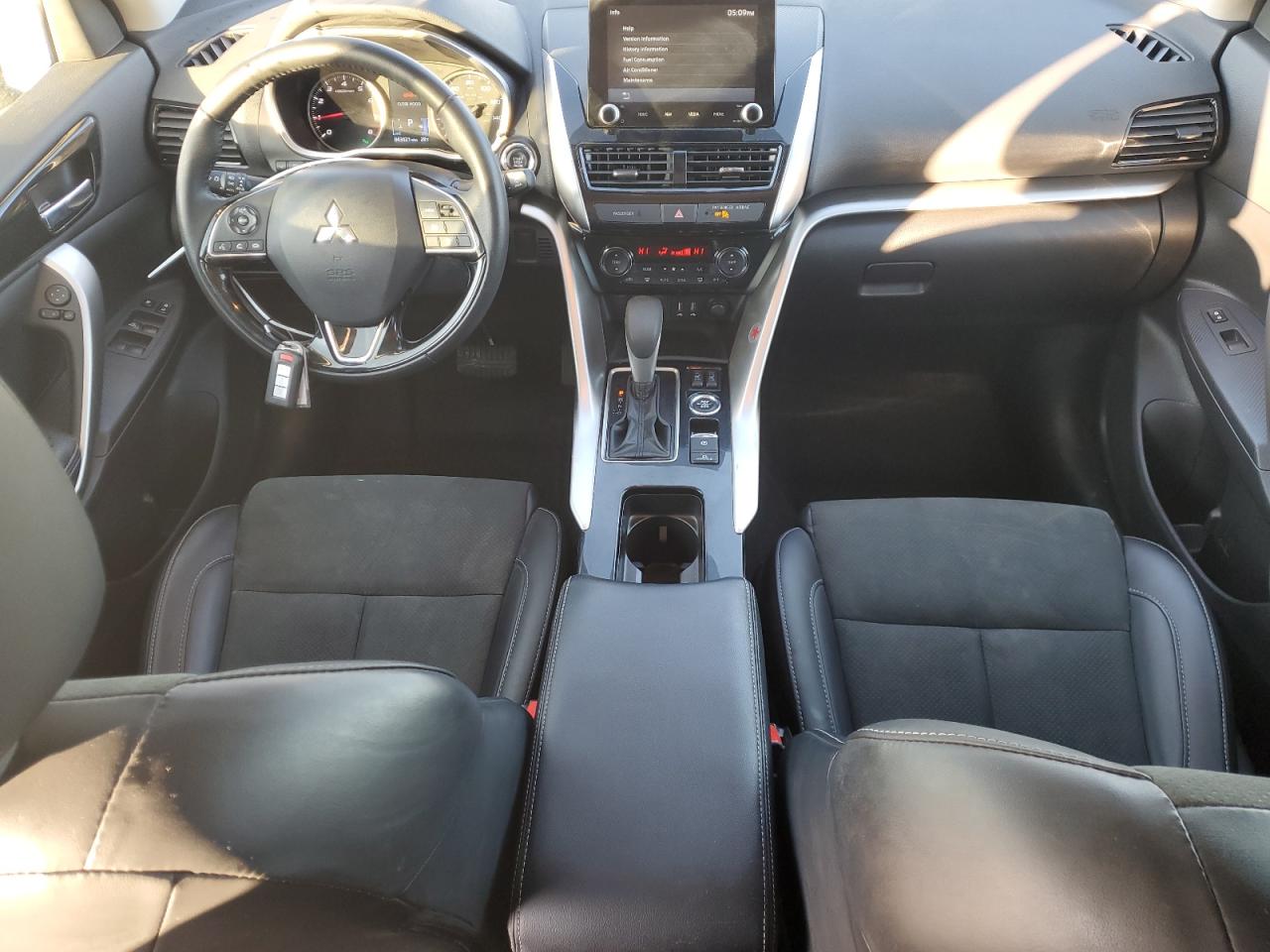 2024 Mitsubishi Eclipse - Image 8