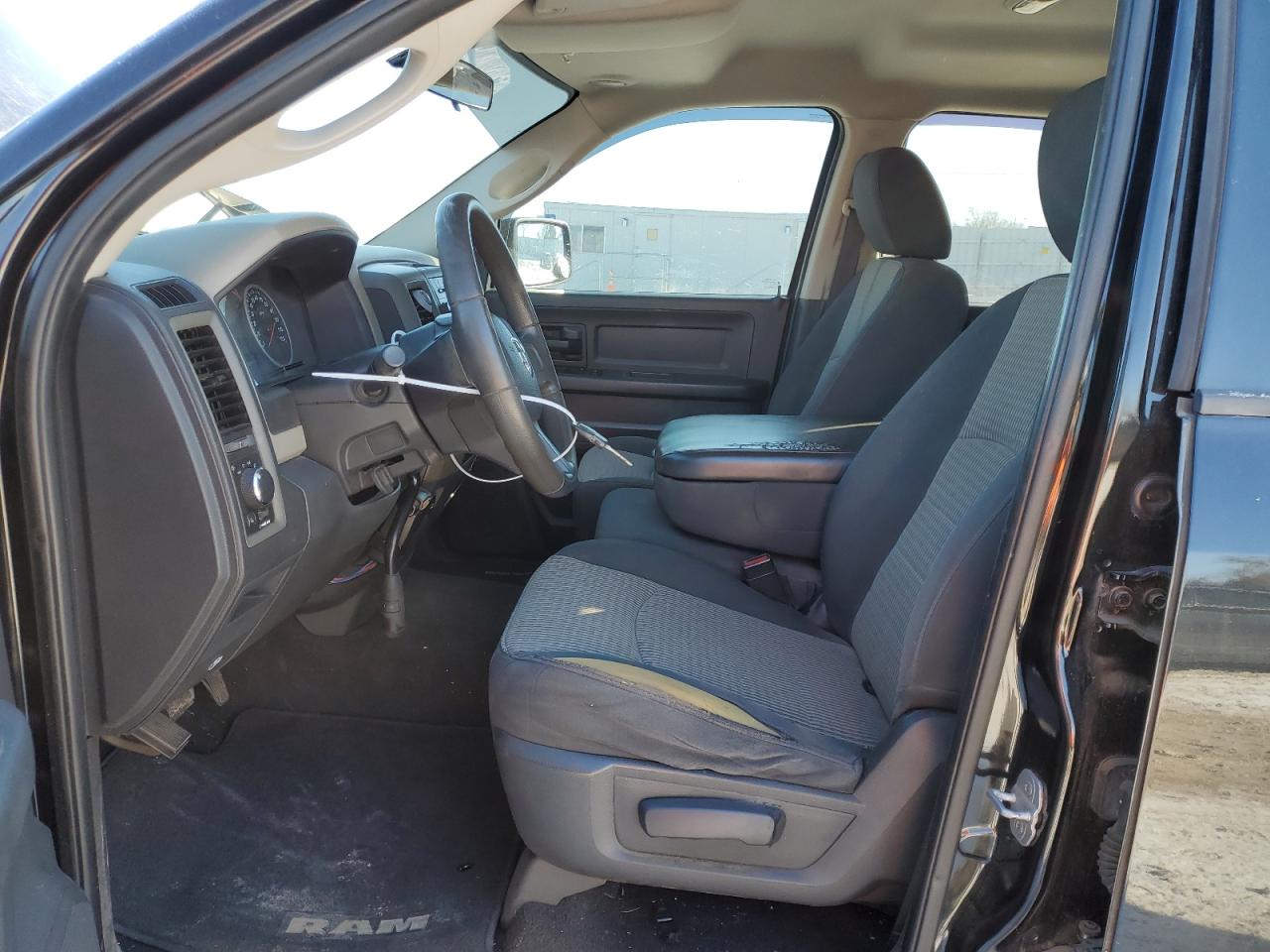 2011 Dodge RAM - Image 7