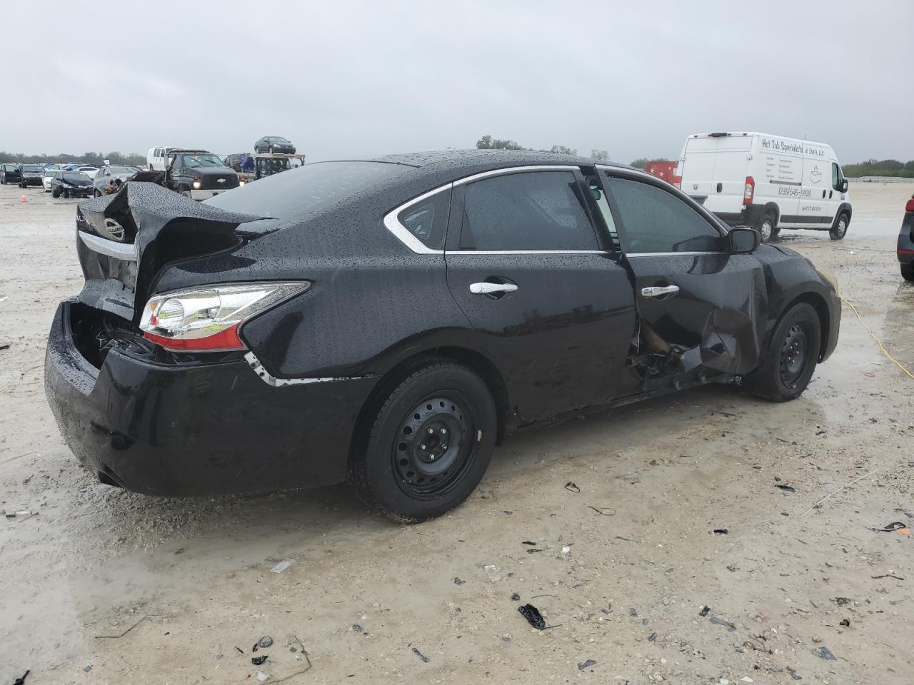 2013 Nissan Altima - Image 3