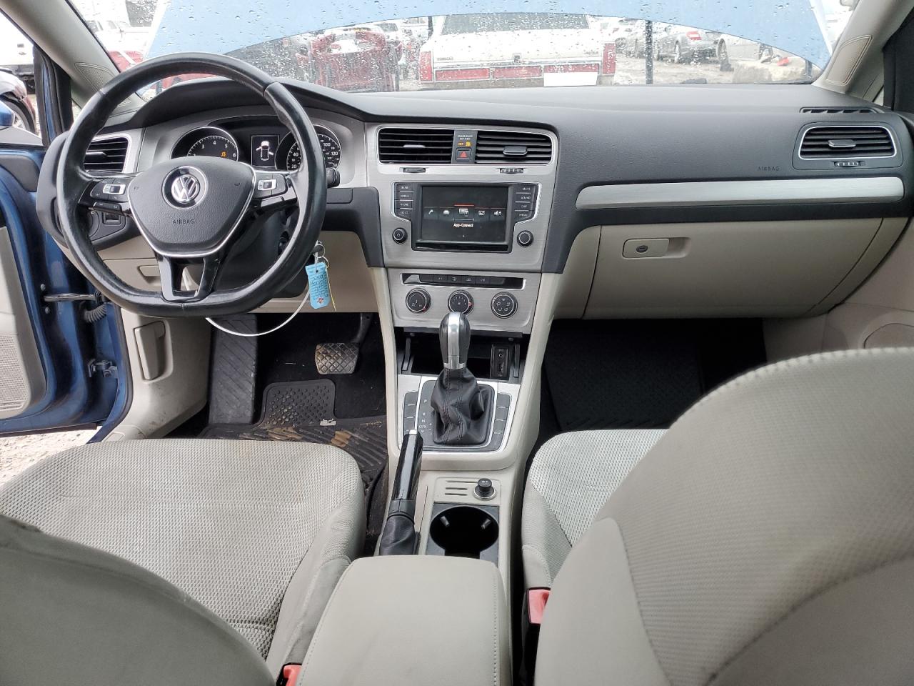 2016 Volkswagen Golf - Image 8