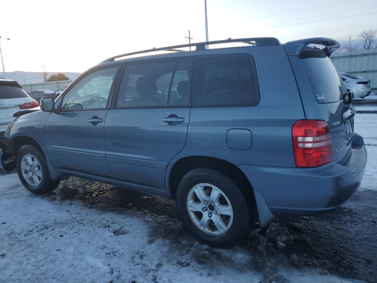 2003 Toyota Highlander - Image 2