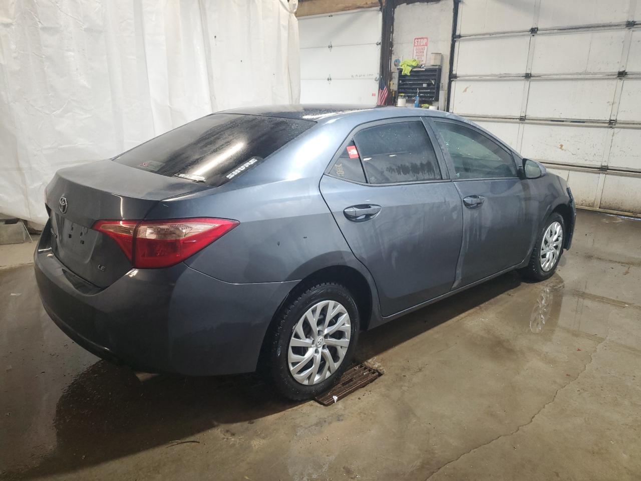 2017 Toyota Corolla - Image 3