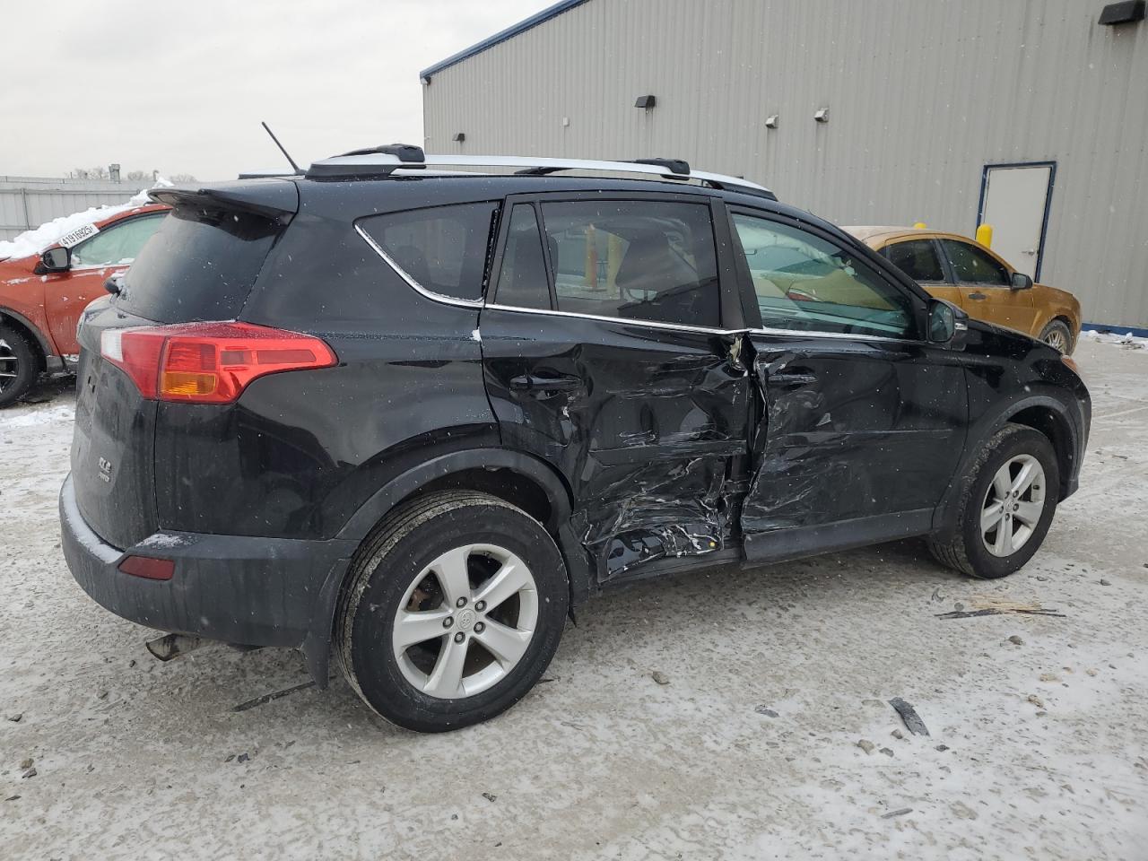 2013 Toyota RAV 4 - Image 3