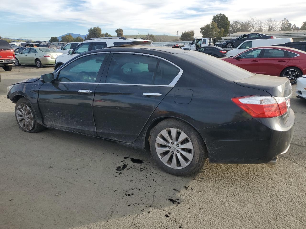 VIN 1HGCR3F91DA049154 2013 HONDA ACCORD no.2