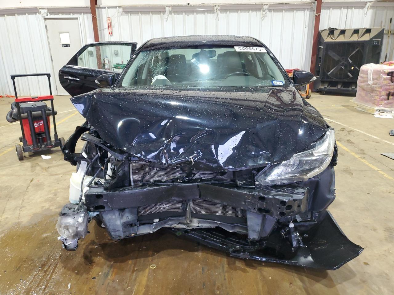 2015 Toyota Avalon - Image 11