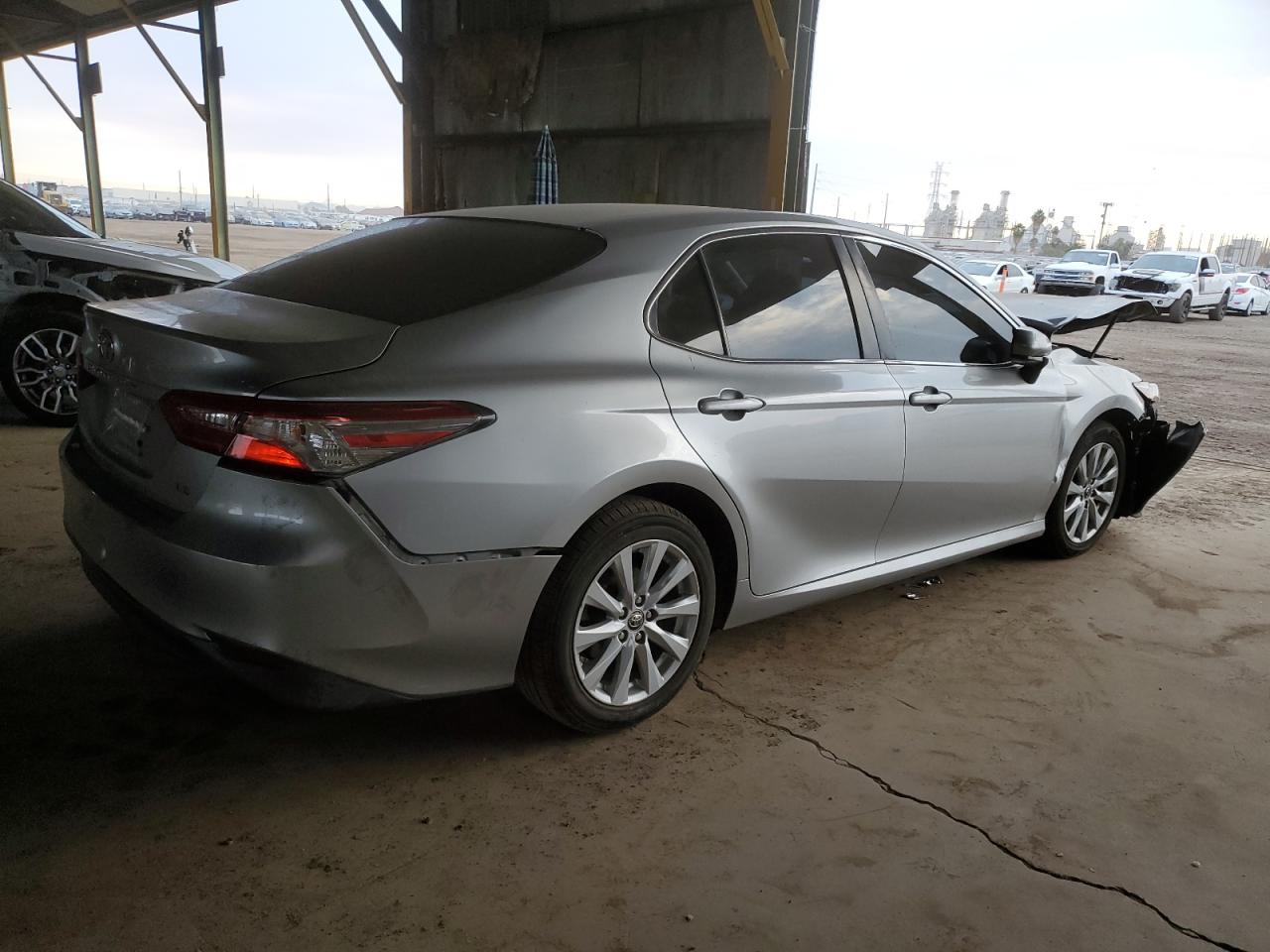 2018 Toyota Camry - Image 3