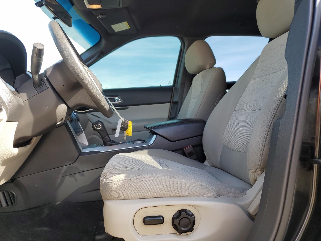 2013 Ford Explorer - Image 7