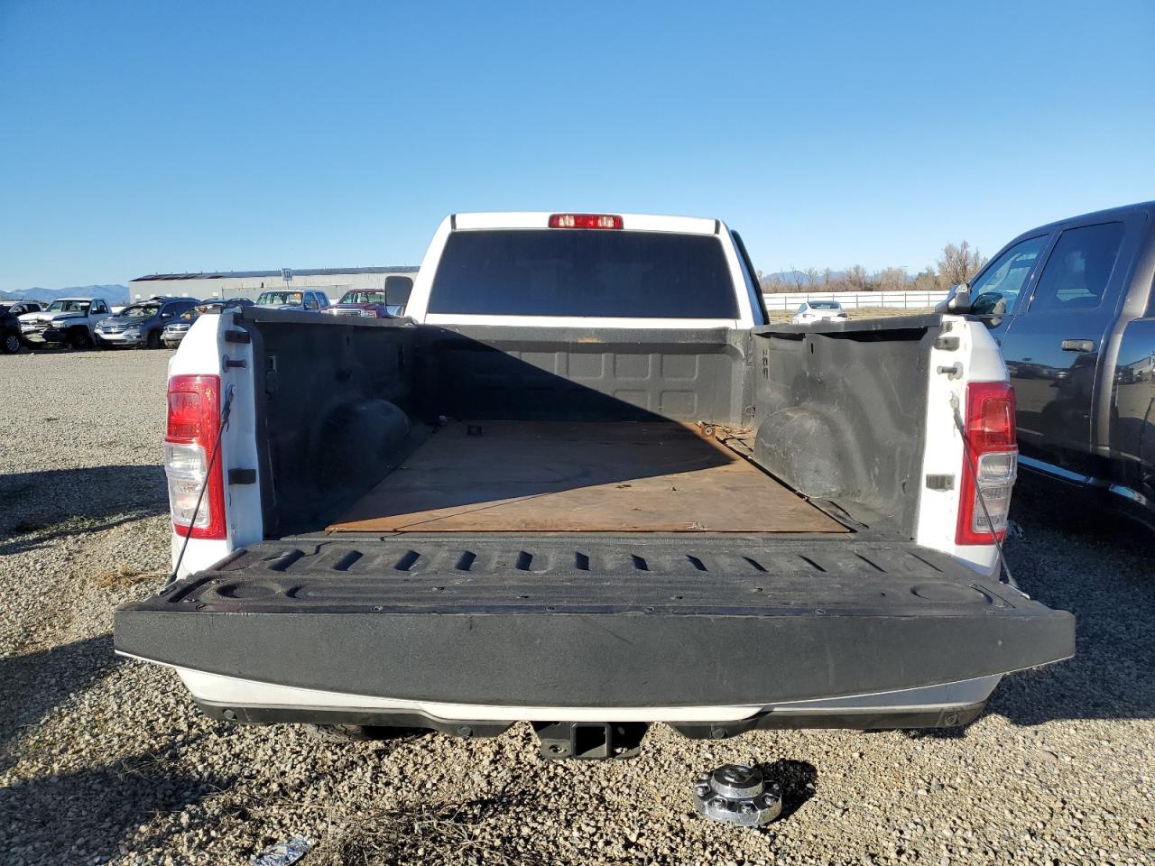 2021 RAM 3500 - Image 10