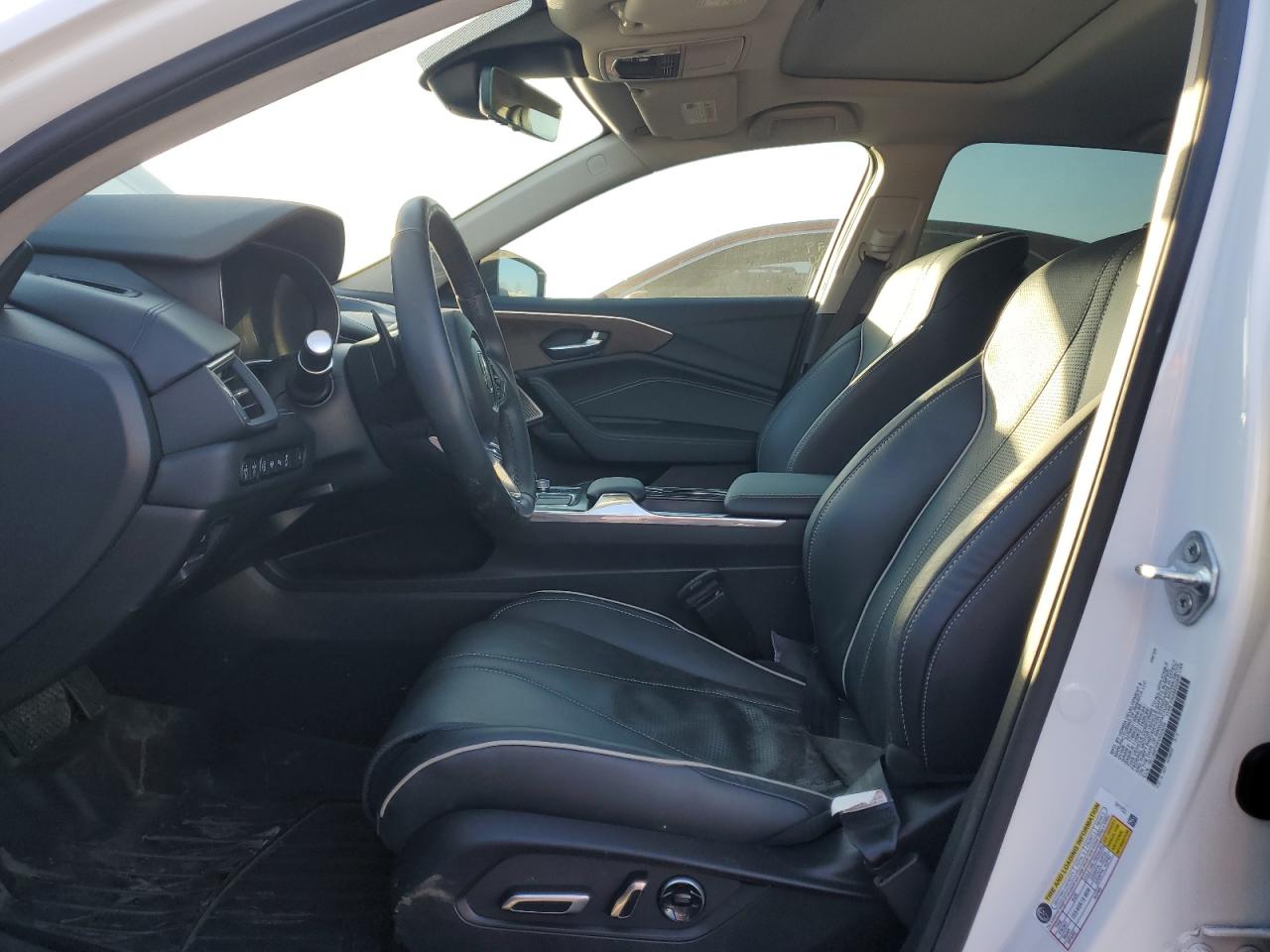 2022 Acura TLX - Image 7