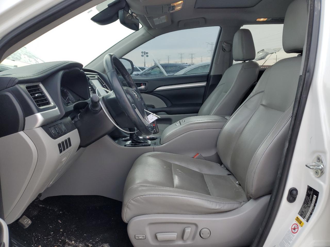 2018 Toyota Highlander - Image 7