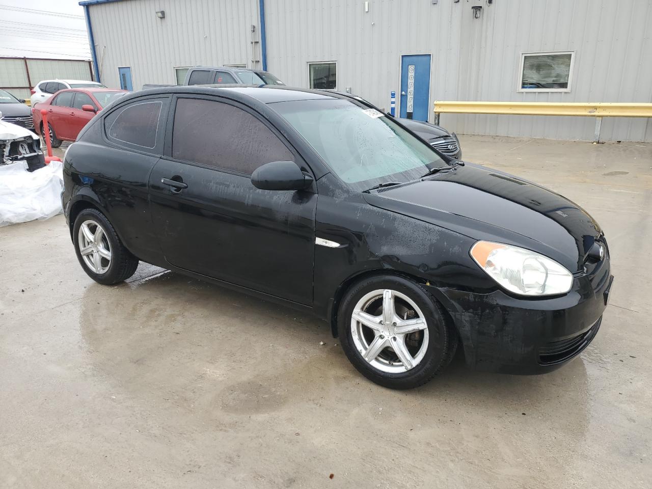 2009 Hyundai Accent - Image 4
