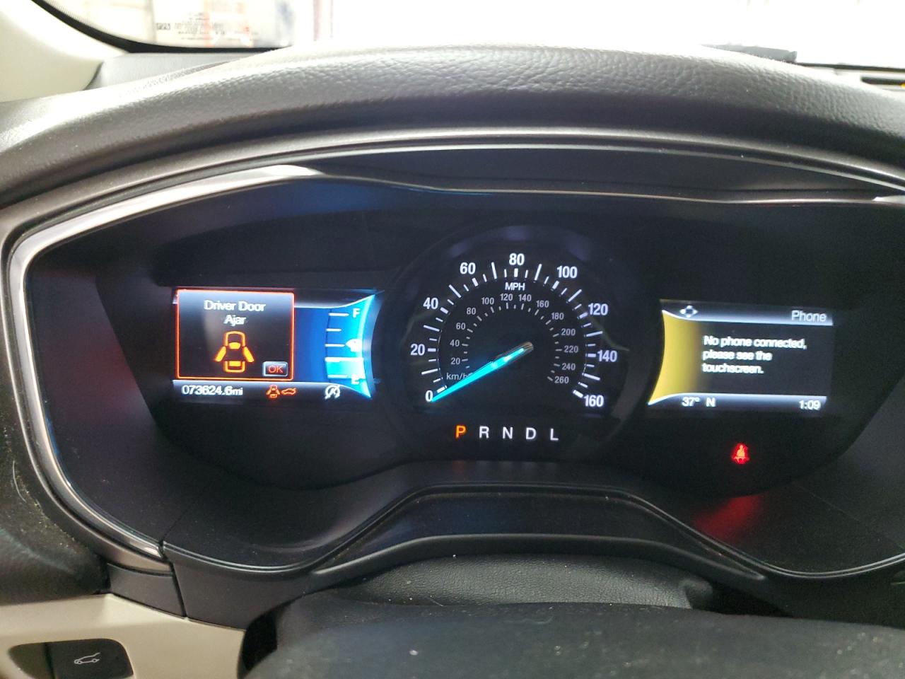 2020 Ford Fusion - Image 9