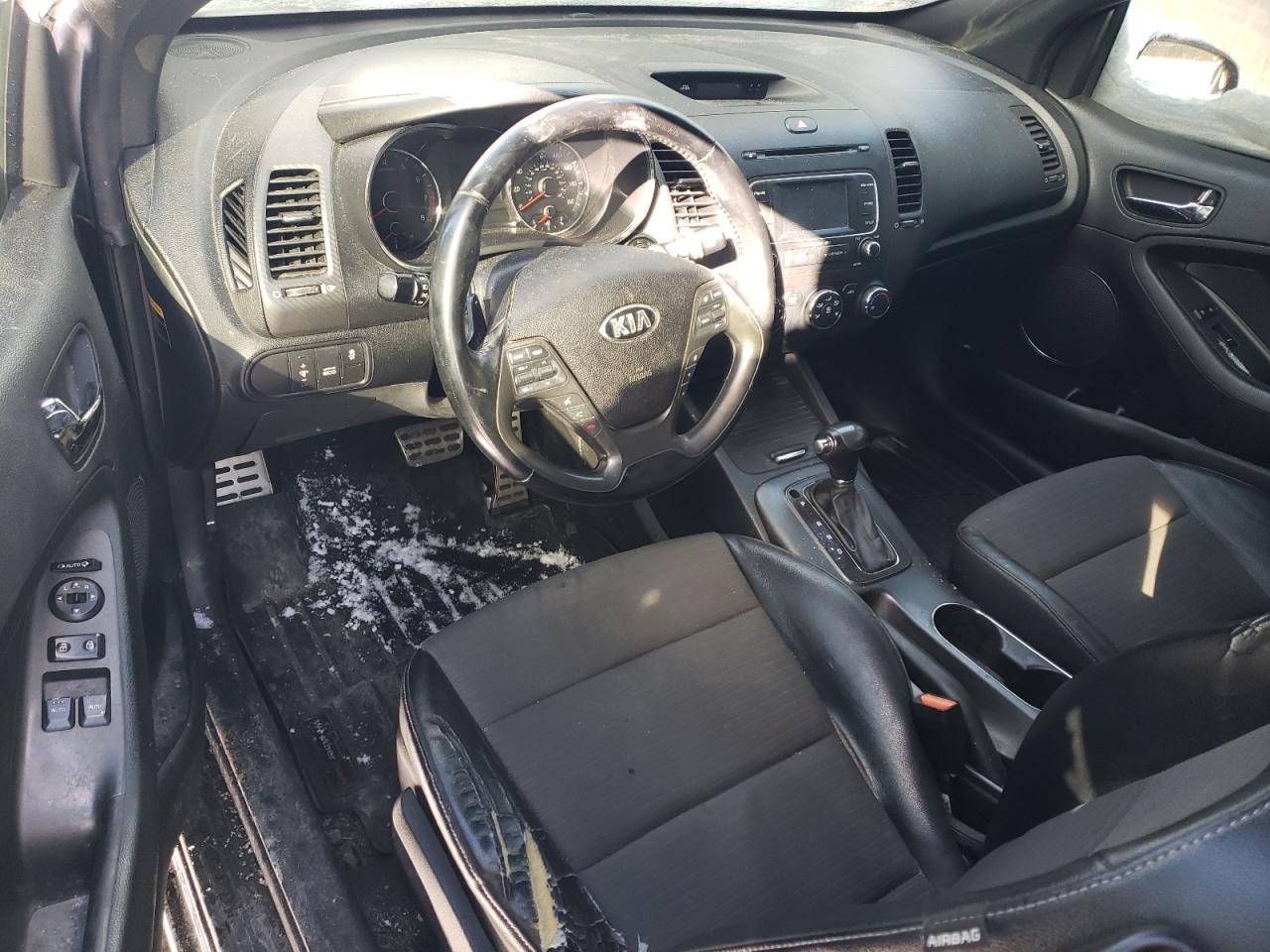 2015 Kia Forte - Image 8