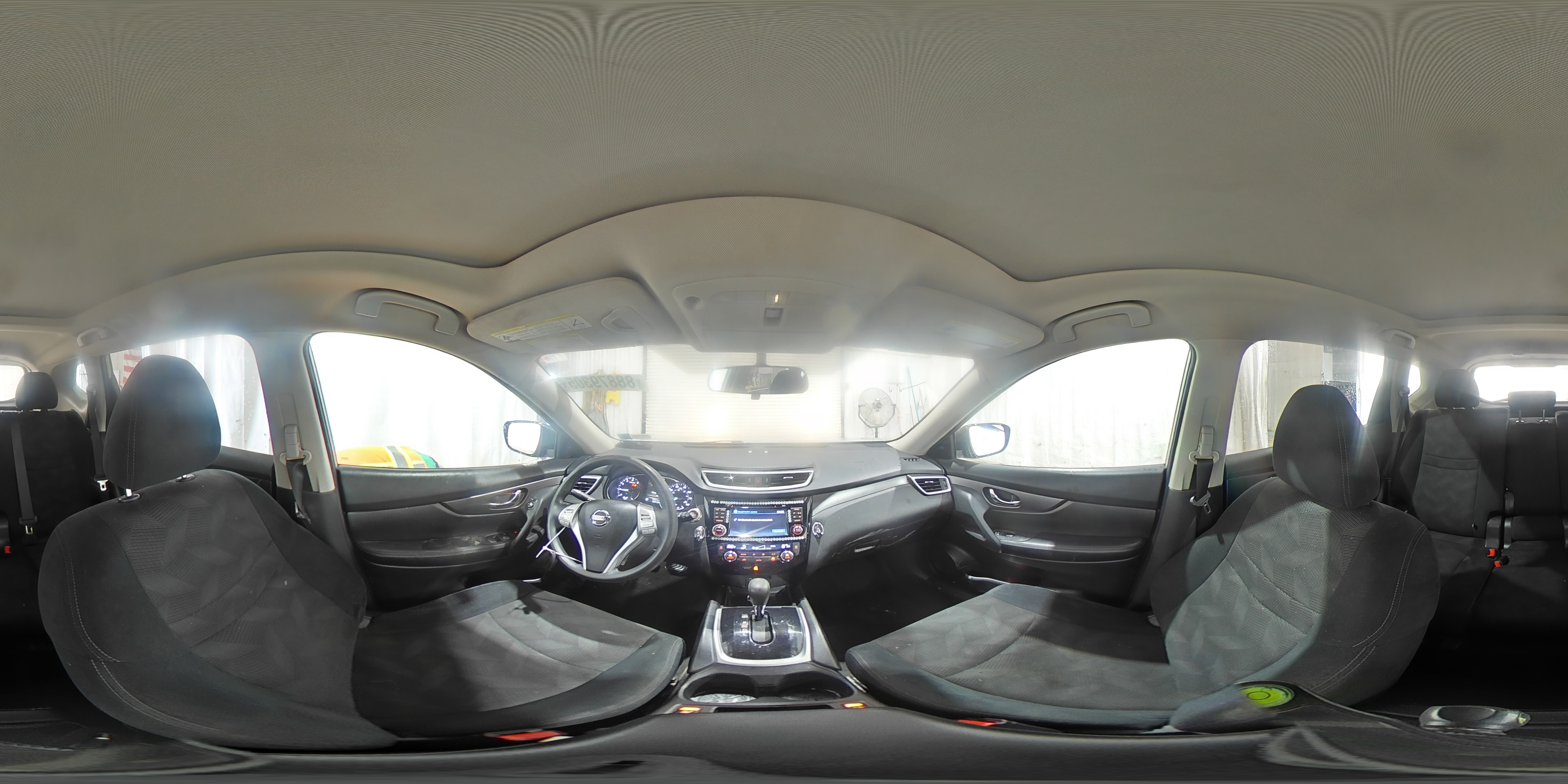 2015 Nissan Rogue - Image 14